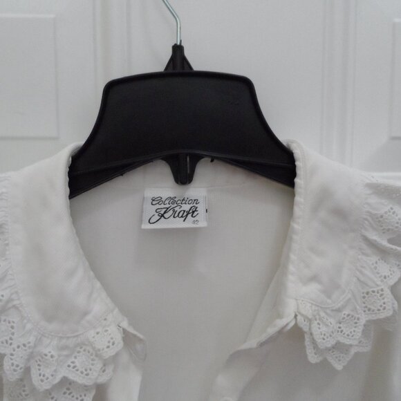 Vintage, Cotton Poplin Lace Blouse Button Down , long sleeve - Picture 14 of 15